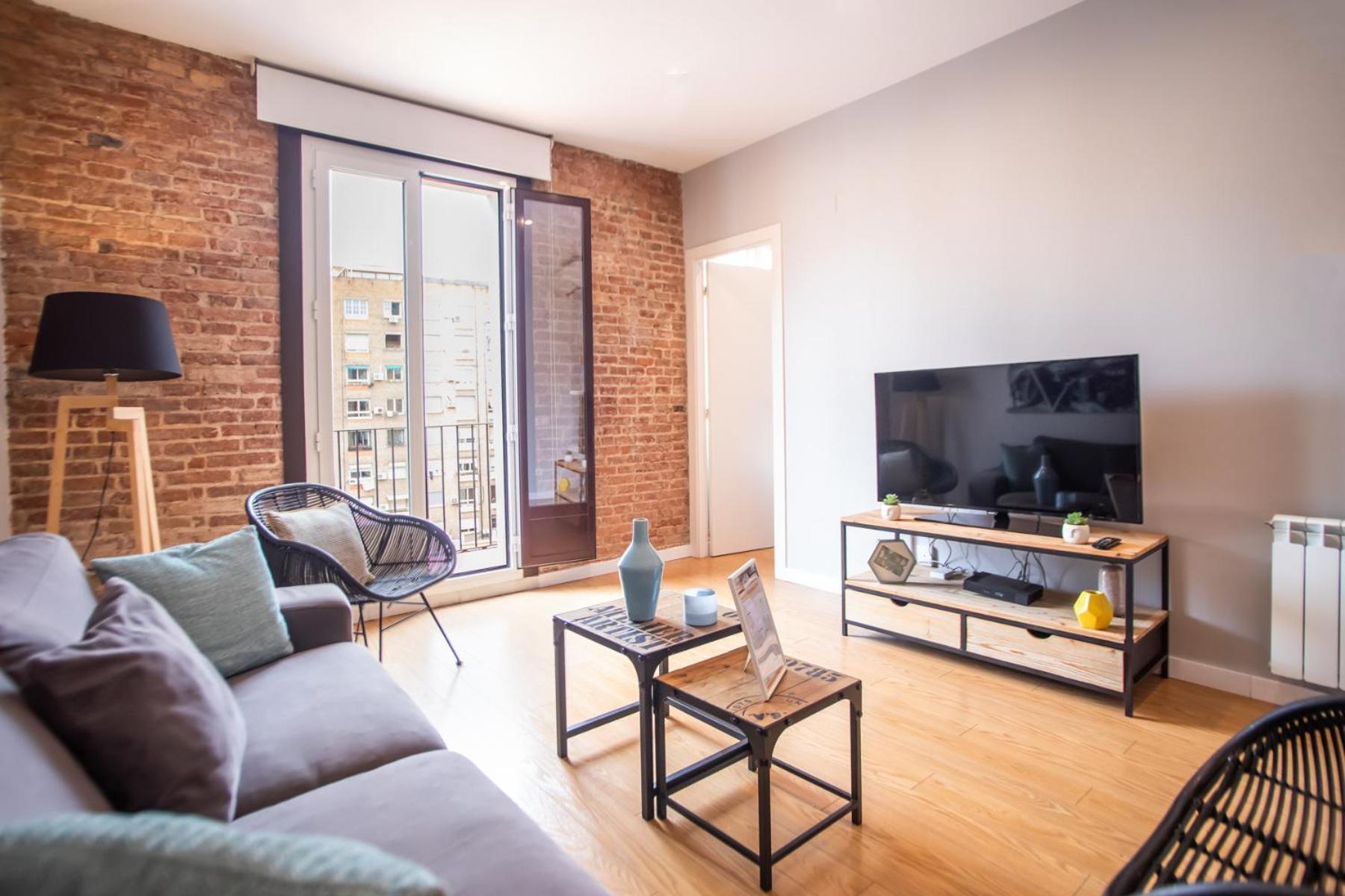 44mal1084- Bright 2br Appartement *