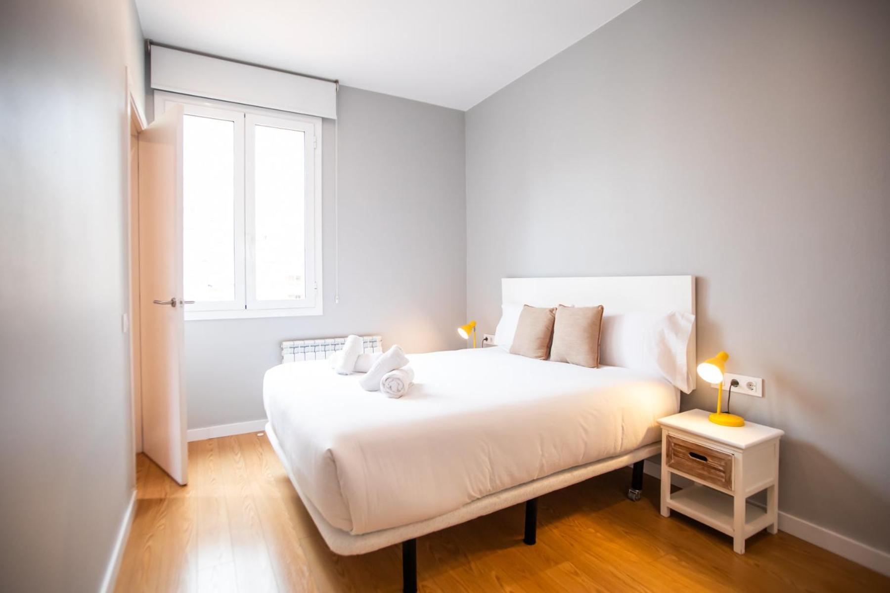 44mal1084- Bright 2br Appartement