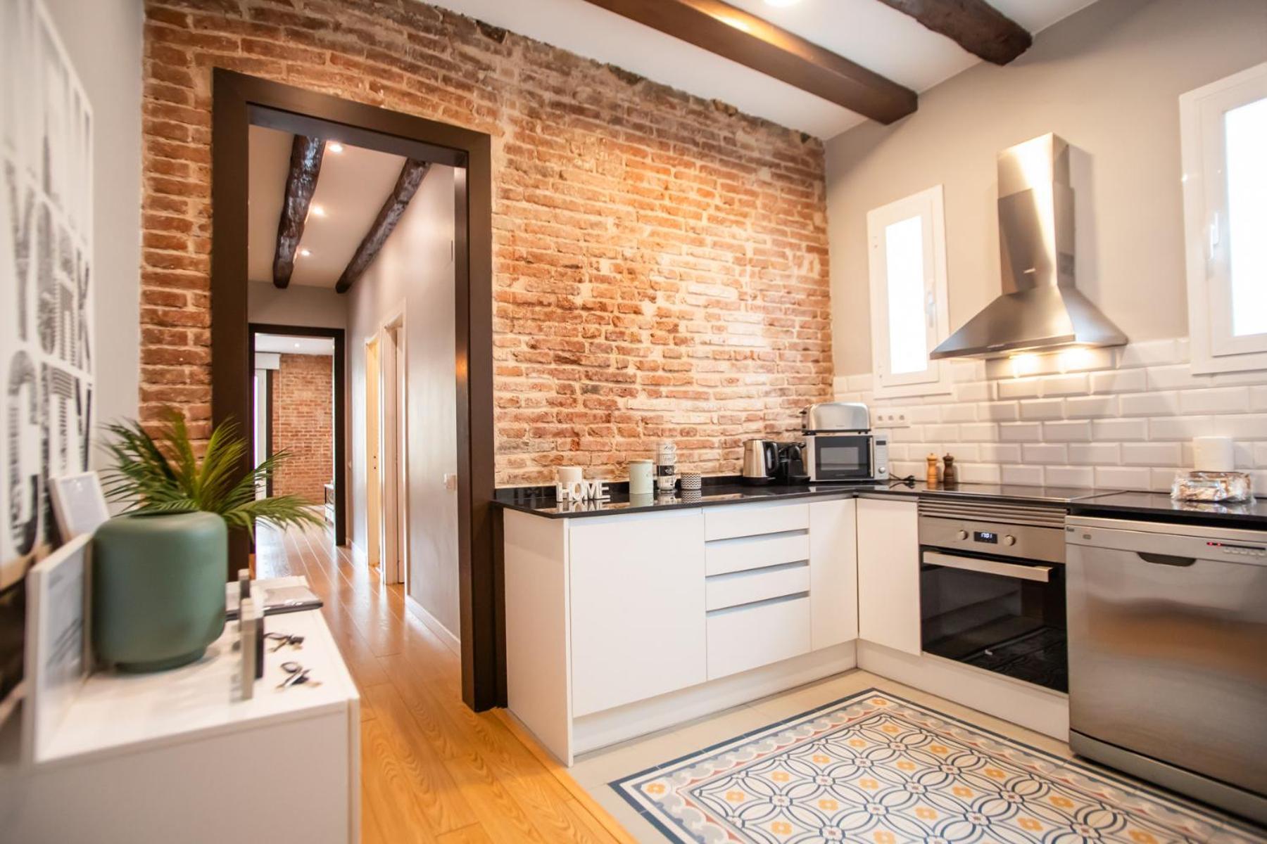 Appartement 44mal1084- Bright 2br *